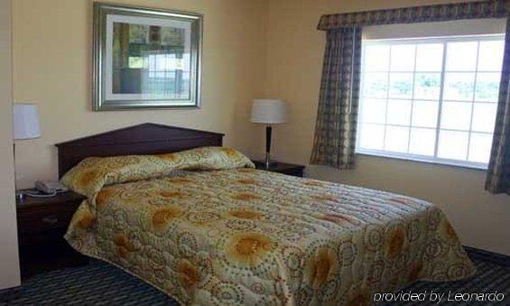 Days Inn & Suites By Wyndham Columbus Ne Camera foto
